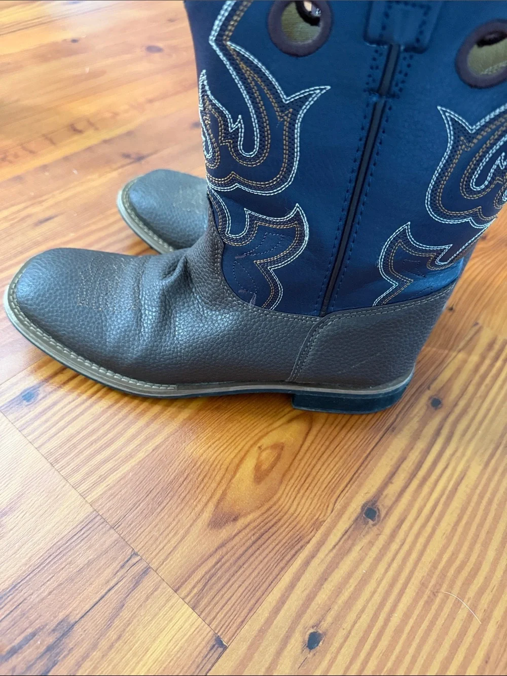 Kids Two-Tone Western Boots